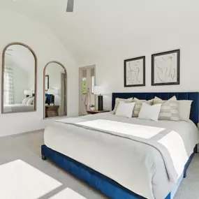 Midtown GP Model Owner's Suite