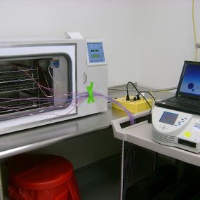 Quantus laboratory equipment