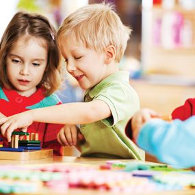 Bild von Redwood Shores Child Care & Bilingual Montessori Preschool