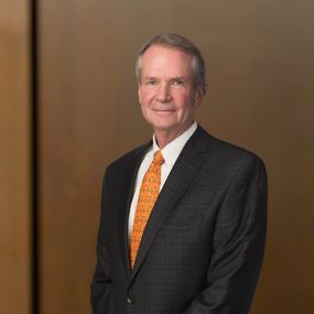 St. Louis truck accident lawyer Steve Woodley received a DMD degree in 1982 from Washington University and law degree from St. Louis University School of Law in 1986. Since joining Gray Ritter Graham, he has been lead trial counsel in several hundred medical negligence cases throughout Missouri.