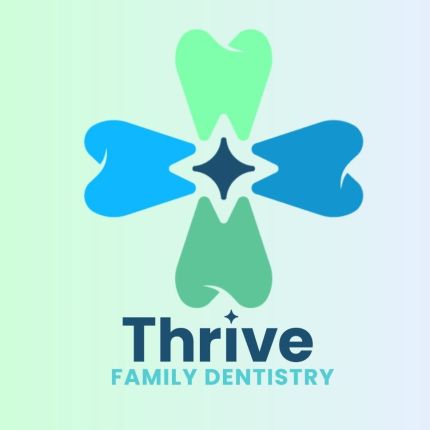 Logotipo de Thrive Family Dentistry - Auburn