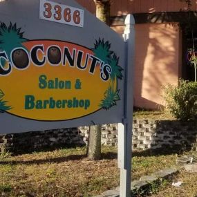 Bild von Coconuts Salon & Barber Shop