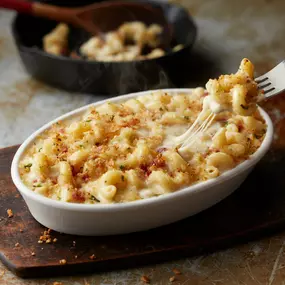 LongHorn's Steakhouse Mac & Cheese with applewood smoked bacon and four cheeses.