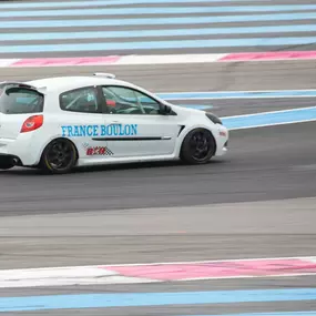 Bild von Stages de Pilotage et Coaching Automobile - JB EMERIC à Marseille