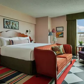 Guest room