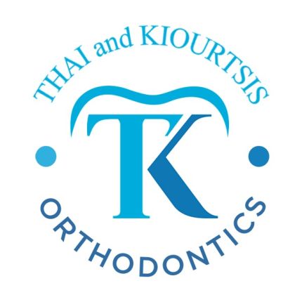 Λογότυπο από Thai & Kiourtsis Orthodontics