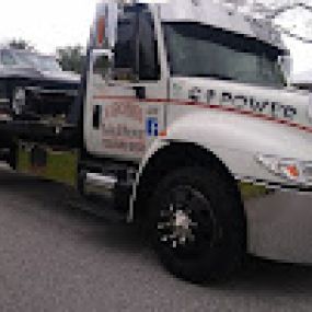 Bild von X-Bones Towing LLC