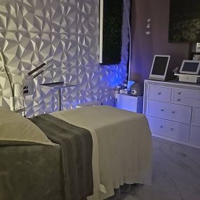 The Ultimate in Facial and Spa Treatments, Including lymphatic drainage