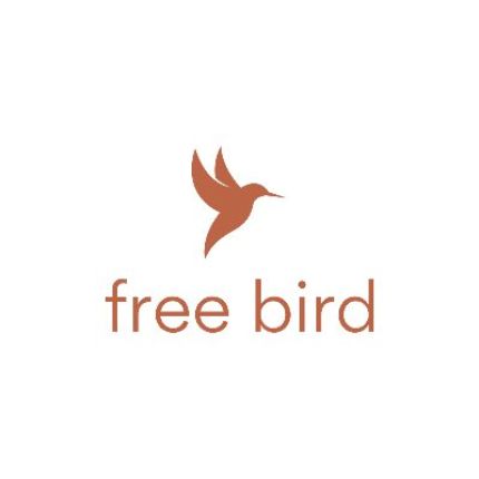 Logo fra free bird by Sarah Perst