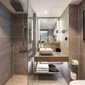 Standard Room - High Floor Bath