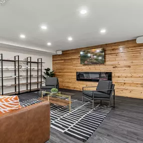 Social Lounge at Rushwood Apartments in Northeast Philadelphia