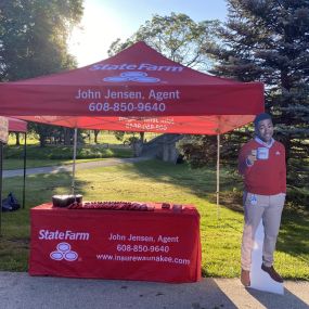 If you’re running in the WaunaFest Run be sure to stop by our booth after you finish to get your selfie with Jake!