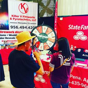 It’s a hot one for sure but, we still have people coming by. Come by the #riograndevalleylivestockshow and say “Howdy”