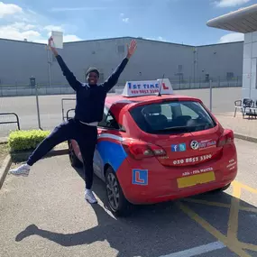 Bild von 1st Time School of Motoring