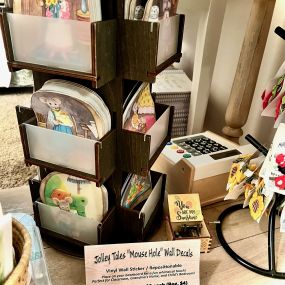 Bild von Seasons of Life Publications Book Store & Jolley Tales Gift Shoppe