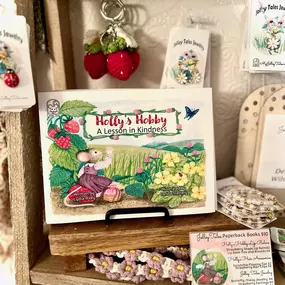 Bild von Seasons of Life Publications Book Store & Jolley Tales Gift Shoppe