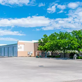 Affordable storage facility in Dove Valley, Colorado