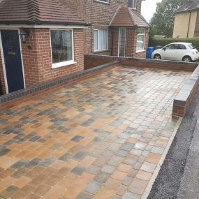 Bild von S Burton Block Paving Ltd