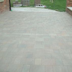 Bild von S Burton Block Paving Ltd