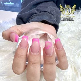 Bild von Lux Nails Spa