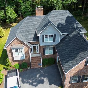 Bild von Valley Roofing & Exteriors