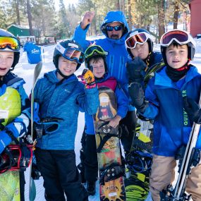 Let your kiddo experience alpine fun in a group lesson setting.