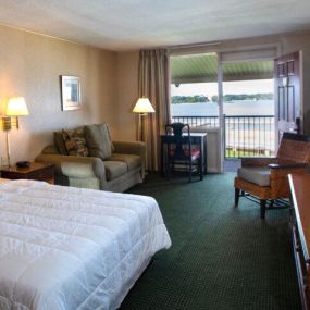 View of the James Queen hotel room at Yorktown Beach Hotel.