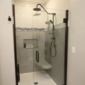 We can help you with all your bathroom enclosure needs.