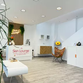 Skin Lounge Empfang