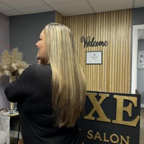 At Luxe Beauty Salon, our gray blending services offer a subtle and sophisticated way to soften the appearance of gray hair. Our stylists expertly mix and apply color to create a seamless, natural look that enhances your overall style while maintaining a youthful vibrancy.