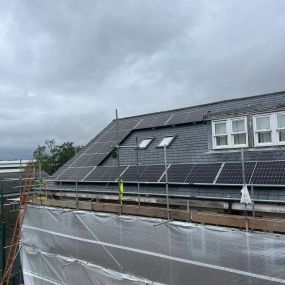 Bild von J M E Solar & Roofing Ltd