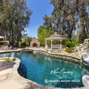 Karen Sandvig is a real estate agent located in Westlake Village.   If you are looking to sell your home and need a knowledgable realtor call today 818-941-7437. Karen Sandvig Coldwell Banker Westlake Village