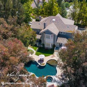 Karen Sandvig is a real estate agent located in Westlake Village.   If you are looking to sell your home and need a knowledgable realtor call today 818-941-7437. Karen Sandvig Coldwell Banker Westlake Village