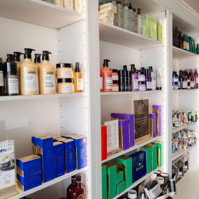 Bild von The Color Room Salon & Skin Center