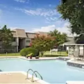 Sparkling swimming pool