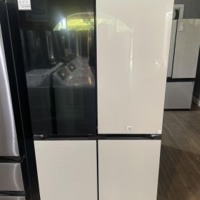 The Appliance Outlet Refrigerator