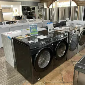 The Appliance Outlet Washer / Dryers