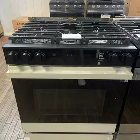 The Appliance Outlet Oven / Range