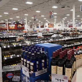 Bild von Binny's Beverage Depot - Crystal Lake