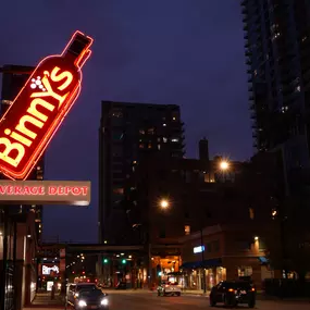 Bild von Binny's Beverage Depot - Downtown