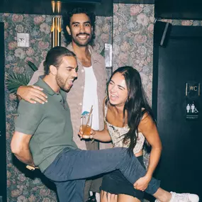 a fun cocktail bar in flatiron