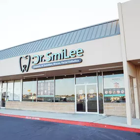 ​Dr. SmiLee Dental of Killeen Dental Implant, Family, Cosmetic, Emergency, IV Sedation, Braces, Facial Esthetics  | Address: 1001 S Fort Hood St Ste 1001 B, Killeen, TX 76541 | Call: 254-342-3292