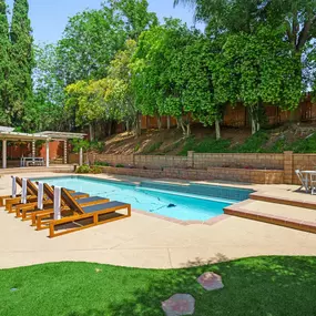 Bild von Kris Cowen, REALTOR | Honest By Design | eXp Luxury