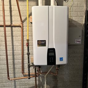 Tankless Water heater with WiFi with Navien