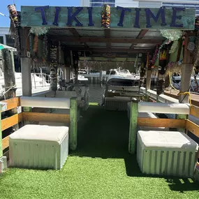 Bild von Tiki Time Party Boats