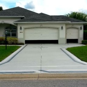 Transform the look of your concrete with professional concrete staining services from FLORIDA DECORATIVE CONCRETE & EPOXY. Our staining options provide a rich, vibrant color that enhances the natural beauty of concrete surfaces. Whether you’re looking to refresh your patio, driveway, or interior floors, our concrete staining delivers a unique and elegant finish that elevates any space.