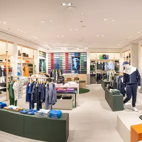 Bild von Lacoste Béziers Polygone