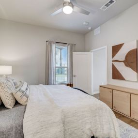 Ascend at Pioneer Hill - Cozy Bedroom With Modern Decor