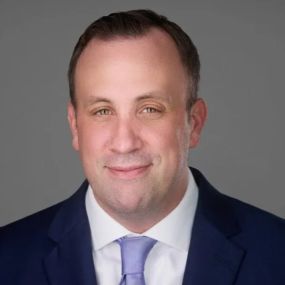 Florida attorney Craig Robinson has a passion for protecting the rights of his clients and changing their lives for the better. Mr. Robinson has been fighting for his clients in courtrooms across multiple states for more than fifteen years. He has tried more than fifty jury trials to verdict and has earned high praise for his courtroom skills.