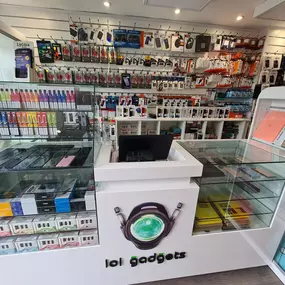 Bild von ioi Gadgets - PHONE, TABLET, LAPTOP, BUY/SALE & REPAIR